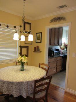 dhomet@aol.c profile photo