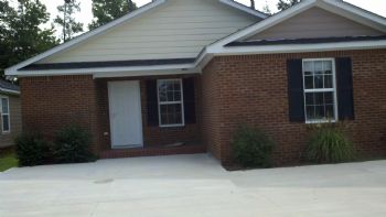 HughiaF profile photo