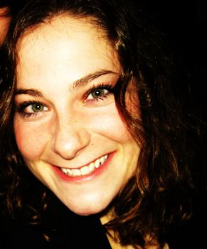 operagirl87 profile photo