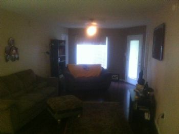 peezee profile photo