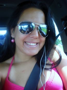 melanyval profile photo