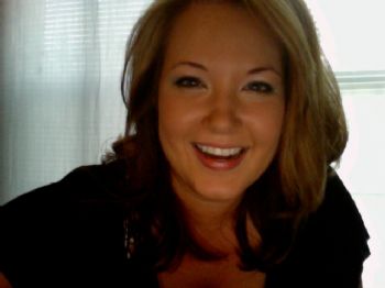 mypinktux profile photo