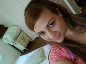 karly100 profile photo