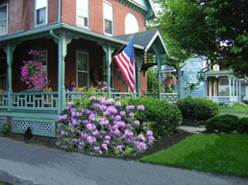 melindavs@co profile photo