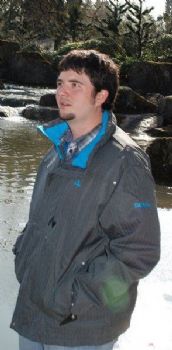 larryuga profile photo