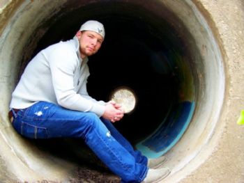 tony93 profile photo