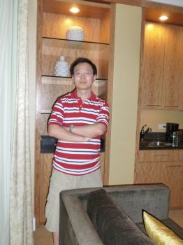 whongli profile photo