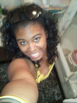 prettyfamous profile photo