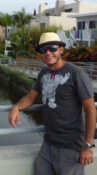 vdsimone profile photo
