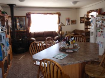 mountain wom profile photo