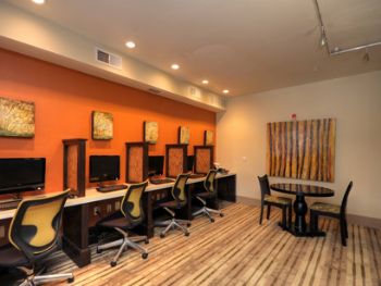 simplymonet profile photo