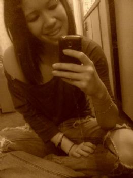 khughes32 profile photo