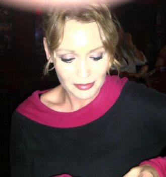 purple19rain profile photo