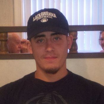 hbreezy16 profile photo