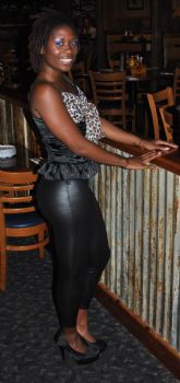 artivia profile photo