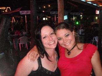 HDenee profile photo