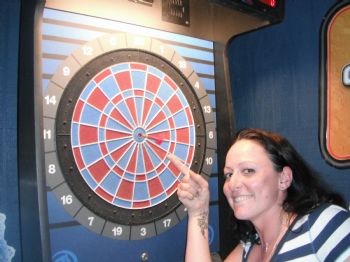 HDenee profile photo