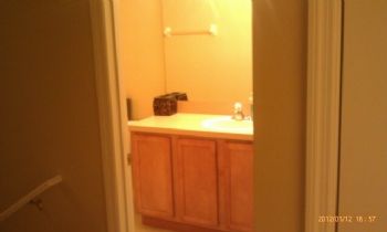 hansom profile photo