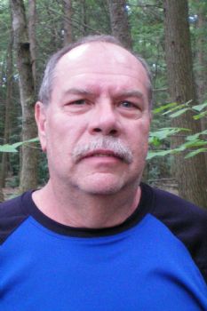 essey52 profile photo