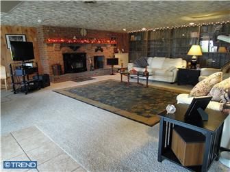 dlpocius@com profile photo