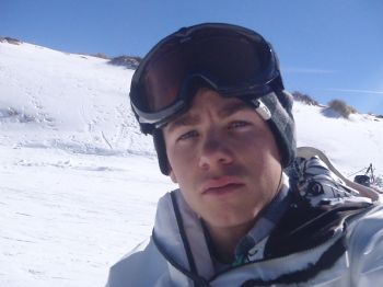 b_town23 profile photo