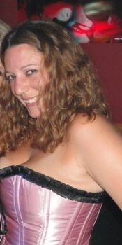 lovebug31975 profile photo