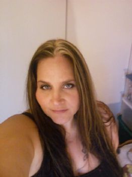 monie100 profile photo