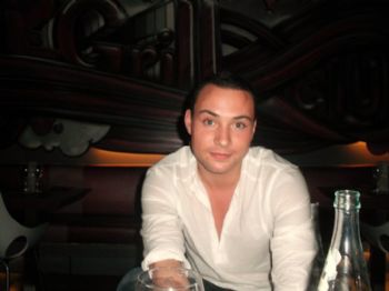 0yknama1 profile photo