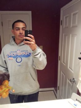 manny81 profile photo