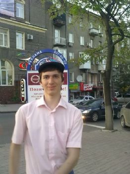 genialeva profile photo