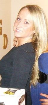 RebeccaH19 profile photo