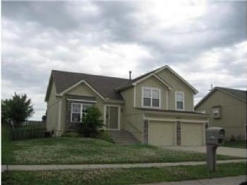 emrebeth3 profile photo