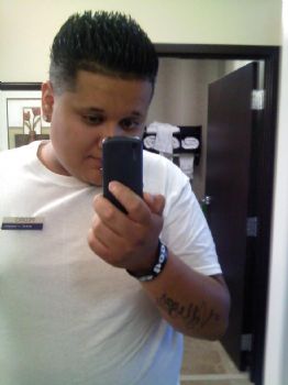 elcocho13 profile photo