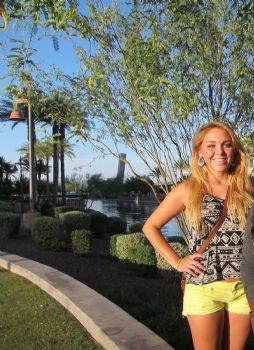 yeahyeah profile photo