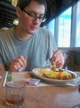 aprilcompo profile photo