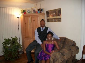 demontes profile photo