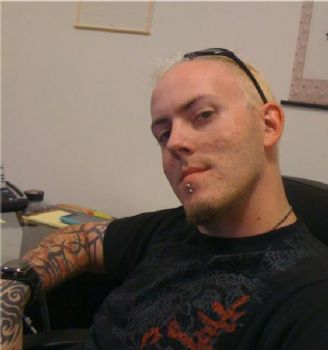 ericb1982 profile photo