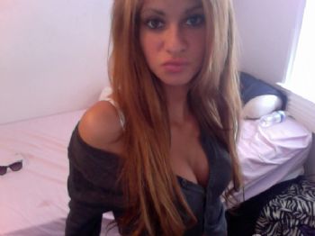 rroobbiinn profile photo