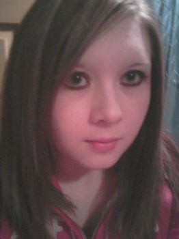 BrittanyX3 profile photo