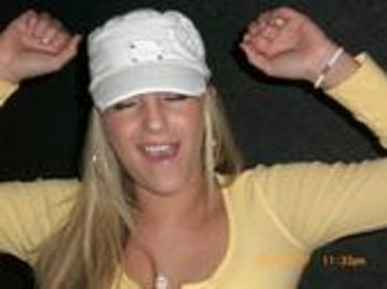 annieconyers profile photo