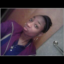 chelsea94 profile photo