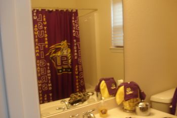 tpurpera profile photo