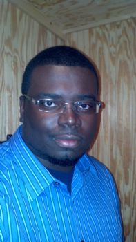 lardna10 profile photo