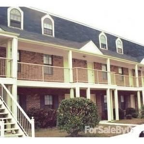 Brookelyne profile photo