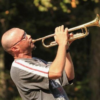 VicCologne profile photo