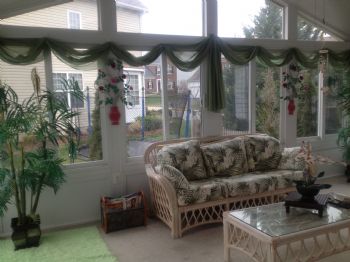 ninasroomate profile photo