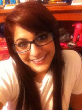 tiffanyy221 profile photo