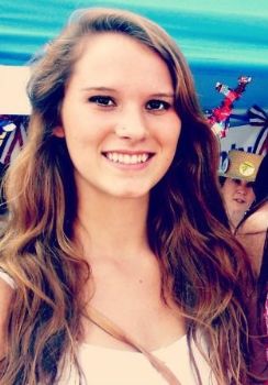 rebeccaww profile photo