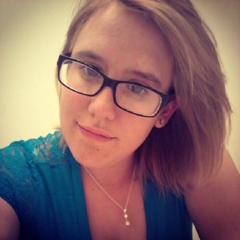 lovelyem profile photo