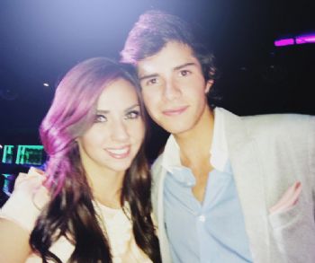 serch01x profile photo